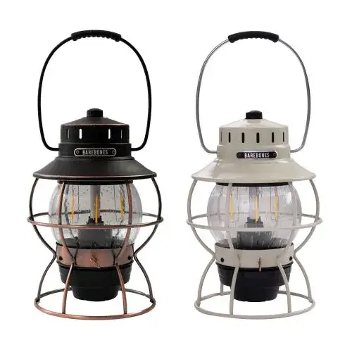 Barebones LED lantaarn Railroad Oplaadbaar Flitsaanbieding
